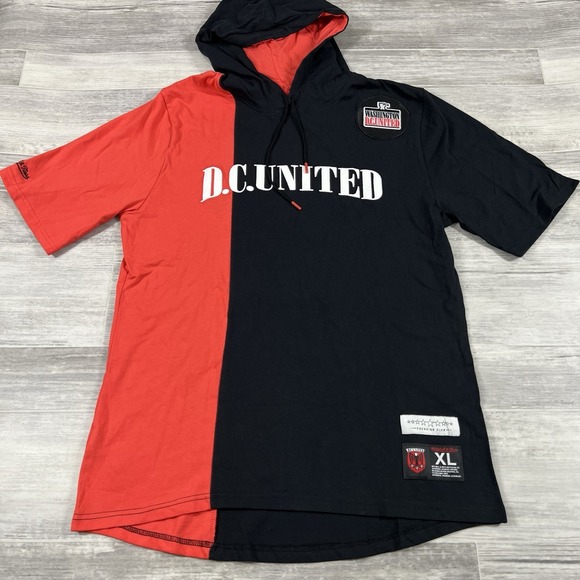 NWT Mitchell & Ness DC United MLS‎ Short Sleeve Hoodie Hooded Size XL $65 MSRP - Picture 1 of 9